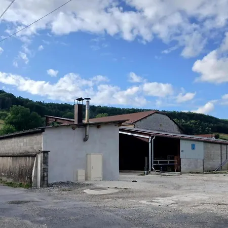Hétvégi ház Les Sabots De Jeanne D'arc *